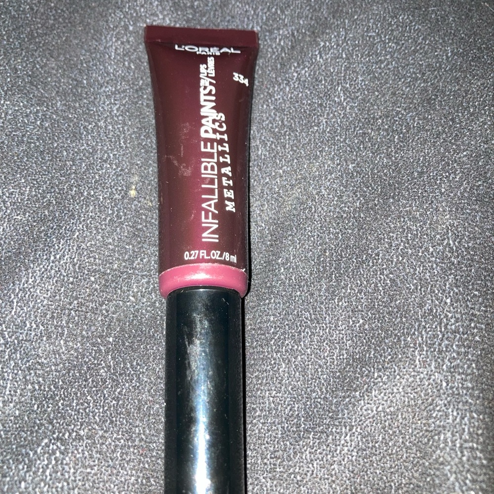 L’Oréal Infallible Lip Paint